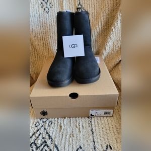 UGG classic short 2 black